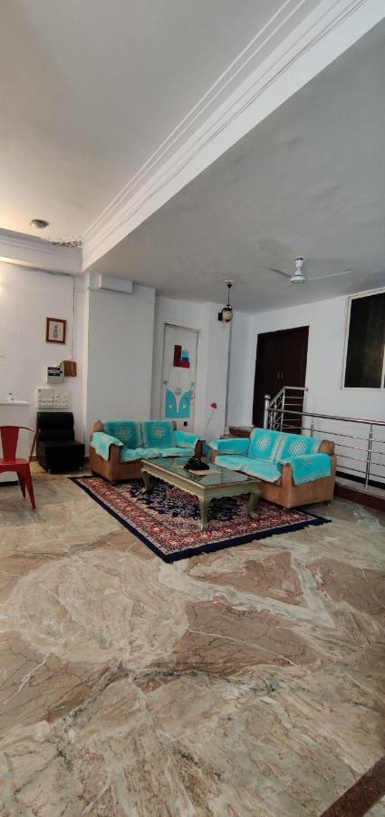 Krishna Stay Guest House Udaipur Bagian luar foto