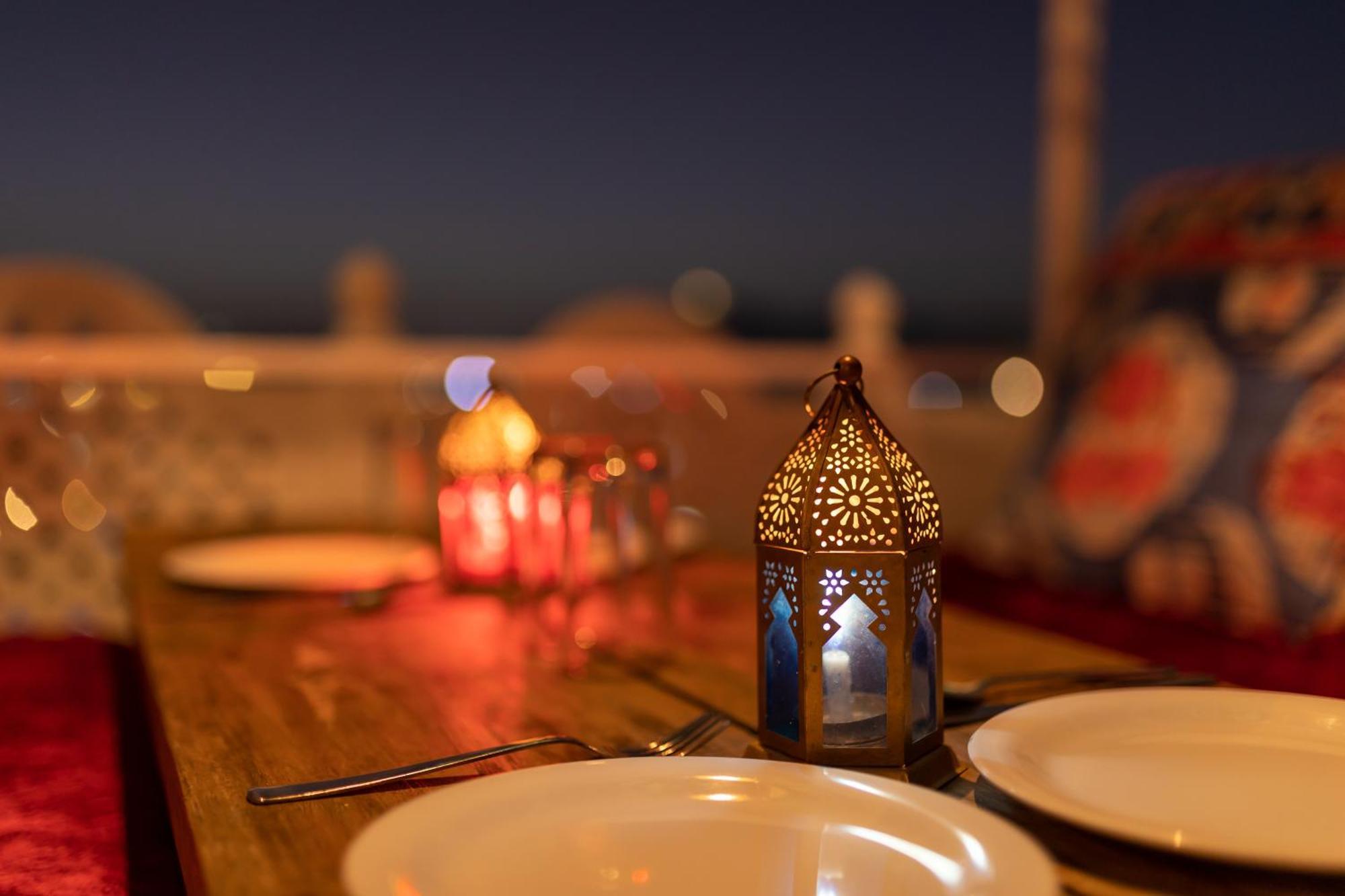 Krishna Stay Guest House Udaipur Bagian luar foto